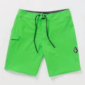Volcom: LIDO SOLID MOD-TECH TRUNKS Sz: 31